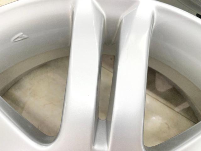 ダイハツ タントカスタム L375S 純正アルミホイール