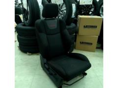 スズキ ZC32S スイフトスポーツ 純正シート RH