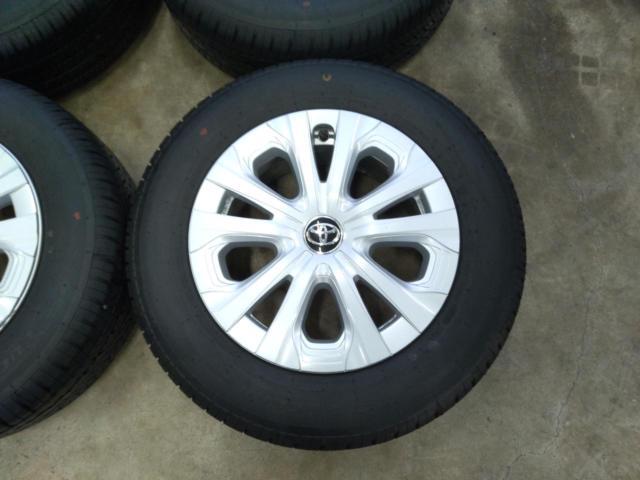トヨタ プリウス 50系 純正アルミホイール  + BRIDGESTONE BLIZZAK VRX2 195/65R15 91Q
