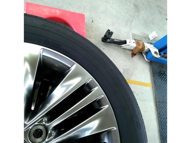 トヨタ アルファード 40系 Zグレード 純正アルミホイール+TOYO PROXES comfort 225/60R18 100H