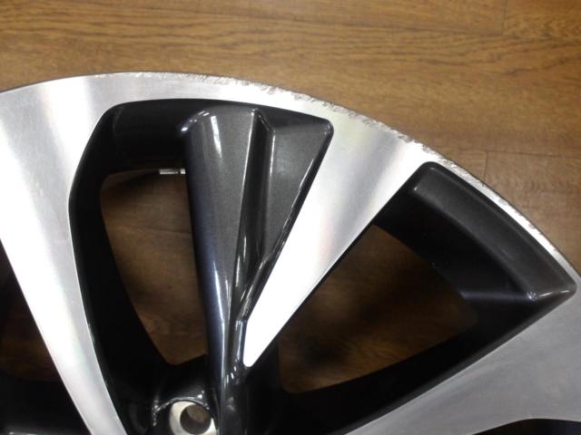 LEXUS
RX450h
20 system
Original wheel