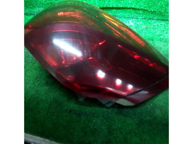 Legacy Touring Wagon/BP5
The previous fiscal year] SUBARU
Genuine tail lens