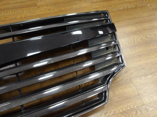 【エルグランド/E52】NISSAN 純正グリル