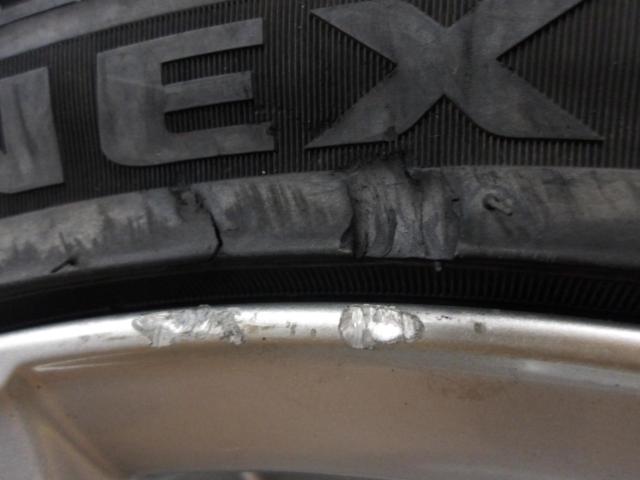ホンダ シビック タイプR ユーロ FN2 純正ホイール + NEXEN WIN GUARD ice2