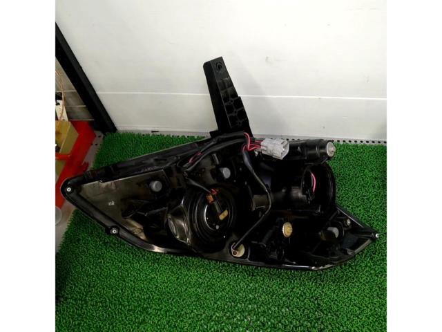 Subaru genuine
RN1/Stella Custom Genuine HID Headlights
