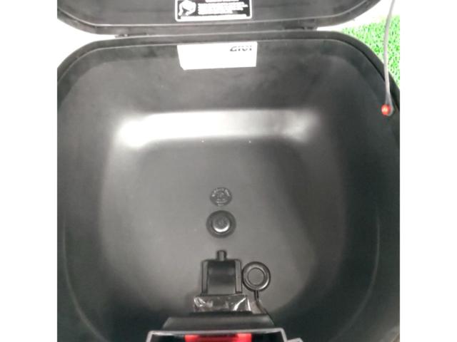 GIVI E260ND ※ベース欠品