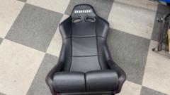 BRIDE
PROS
Full bucket seat
J01AR0