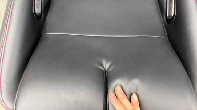 BRIDE
PROS
Full bucket seat
J01AR0