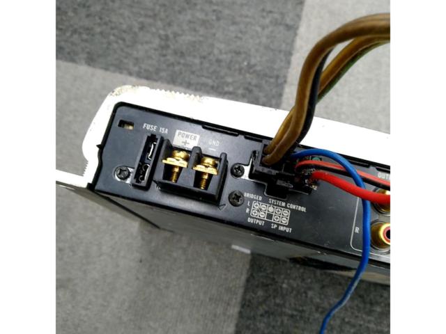 Wakeari
carrozzeria
GM-X402
2ch power amplifier