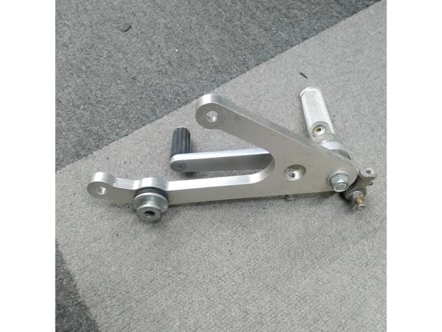 【CB750/RC04】COERCE バックステップキット