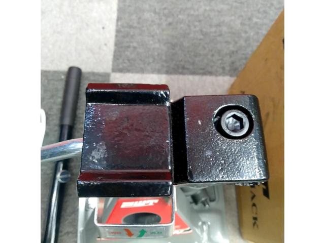 PWT UNIJACK 2.75t ジャッキスタンド一体型油圧ボトルジャッキ