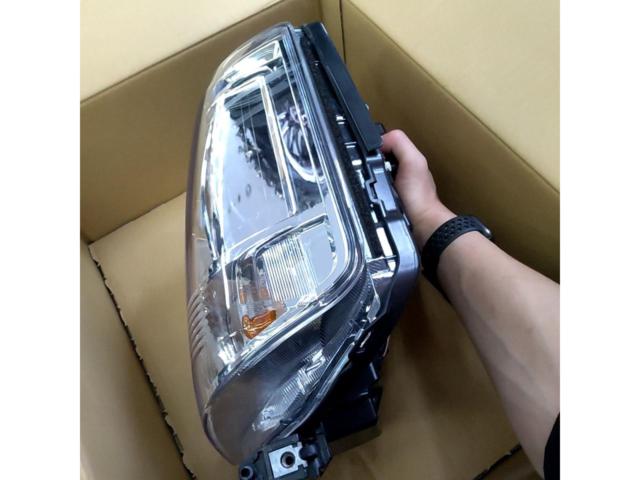 SUZUKI エブリイ DA17W 純正ヘッドライト 左/助手席側