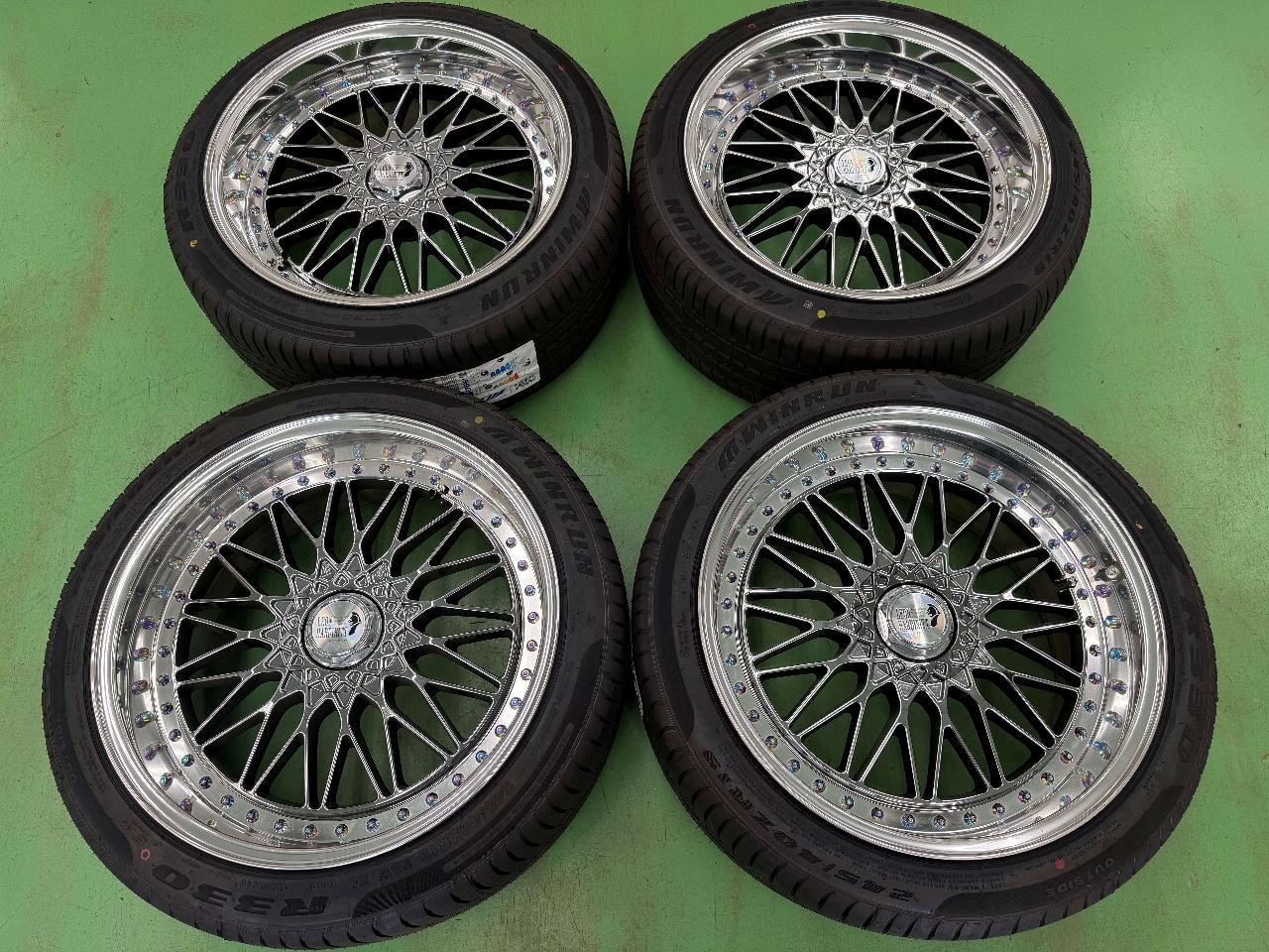 SUPERSTAR
LEONHARDIRITT
BEIFALL
+
WINRUN
R330