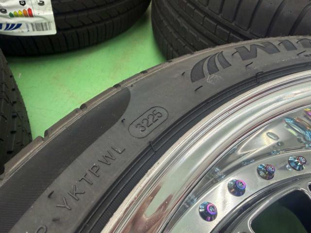SUPERSTAR
LEONHARDIRITT
BEIFALL
+
WINRUN
R330