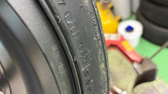 スバル純正(SUBARU)  ZD8/BRZ 純正ホイール  + NEXEN(ネクセン) NFERA SUR4G 225/40R18 88Y ☆バランス調整済み☆