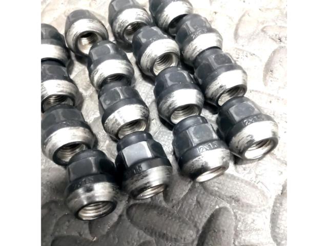メーカー不明 ブラックショートナット【M12xP1.5】