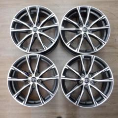 Toyota genuine
86 / ZN6
Late original wheel