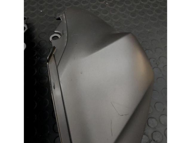 YAMAHA YZF-R25/YZF-R3(RG10J) 純正サイドタンクカバー