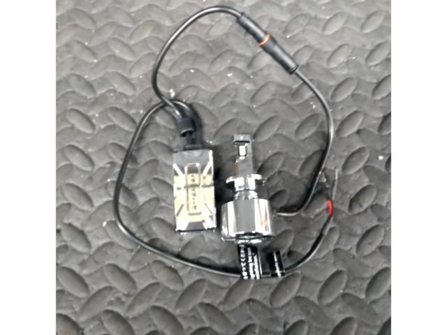 HID屋 LEDバルブ D2/D4