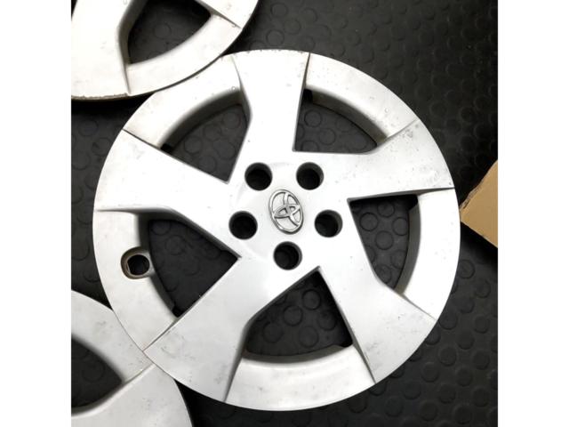 トヨタ純正 30系 プリウス純正ホイールキャップ
