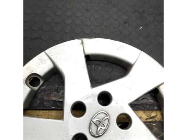 トヨタ純正 30系 プリウス純正ホイールキャップ