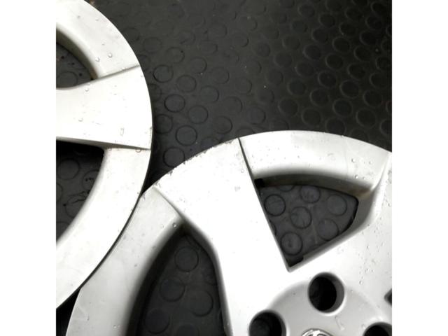 トヨタ純正 30系 プリウス純正ホイールキャップ