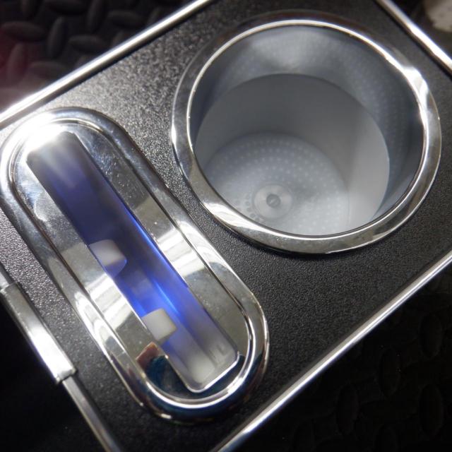 メーカー不明 センターコンソール N-BOXで使用