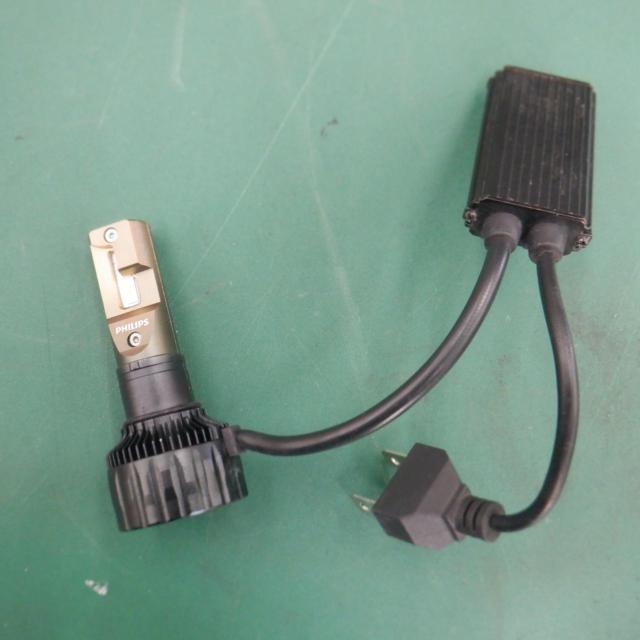 PHILIPS(フィリップス) LEDバルブ H4