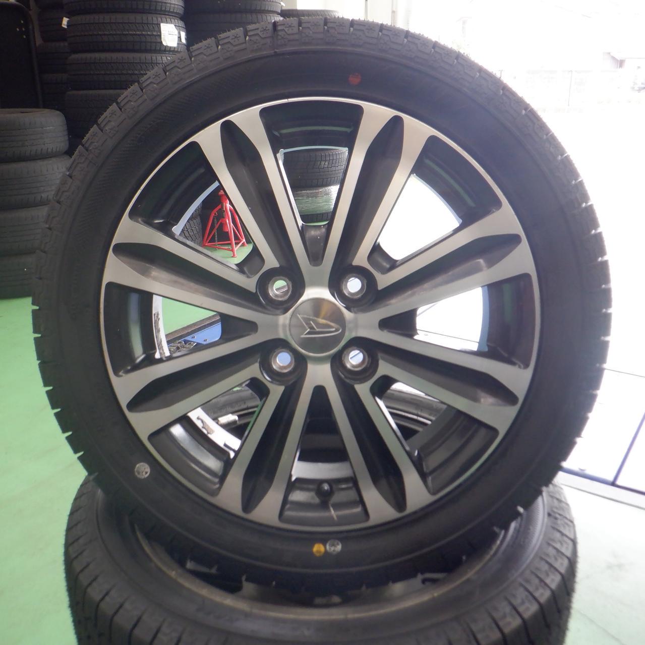 Daihatsu genuine
LA600S / Tanto Custom
Original wheel
+
KENDA
ICETEC
NEO
KR36 with new tires