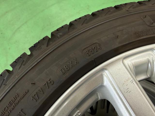 DUNLOP DUFACT DA5 + MICHELIN X-ICE SNOW