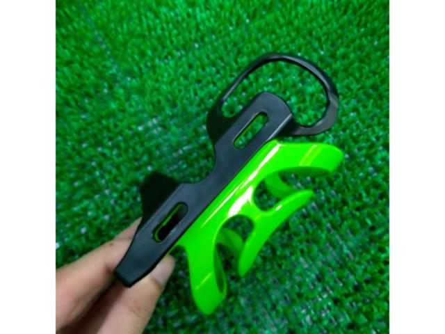 CANNONDALE ボトルケージ ブラック×グリーン