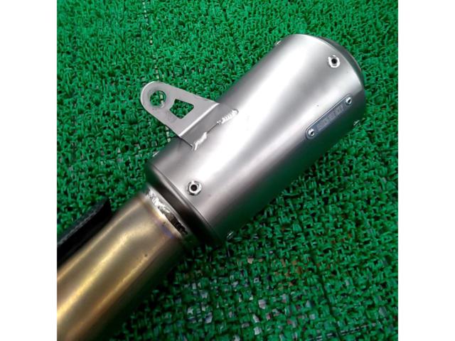 AKRAPOVIC slip-on
Muffler
GP style
S1000RR
17-18