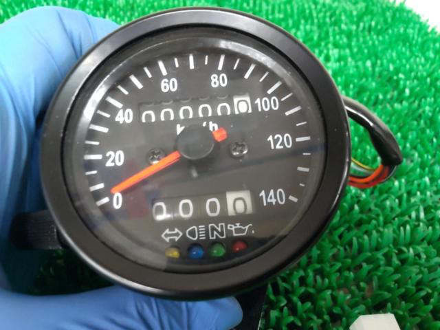 メーカー不明 機械式140km/hスピードメーター