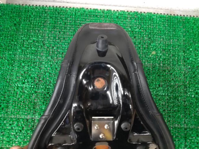 K&H ローシート MT-07(14-17)