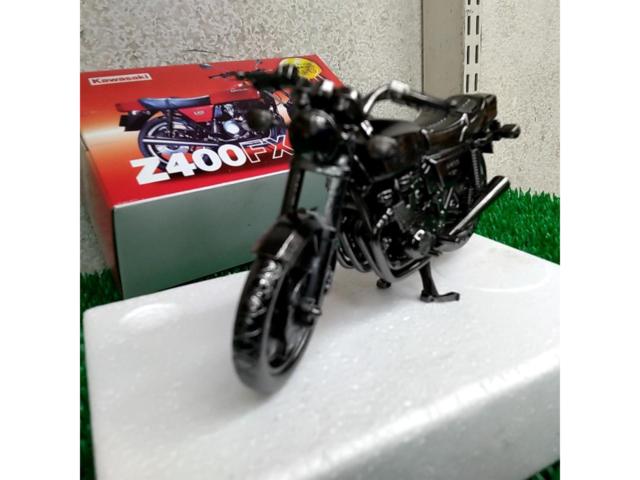 【レッドバロン】世界の名車シリーズ Z400FX
