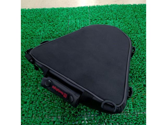 DAYTONAHenly
Begins Seat Bag
4L
Easy ring belt included
DH-708
95741