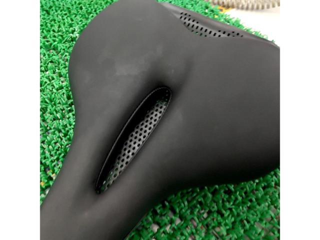 メーカー不明 サドル ブラック