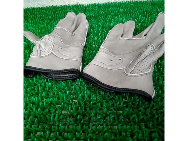 PAIR
SLOPE
Yajima
Punching Leather Gloves
Size: L