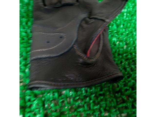 PAIR
SLOPE
Yajima
Leather Gloves
Size: LL