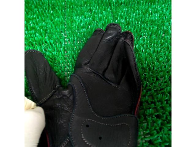 PAIR
SLOPE
Yajima
Leather Gloves
Size: LL
