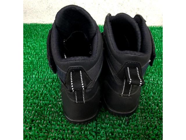 Gaerne G Rocket
Gore-Tex (black) riding shoes
Size 27.5cm