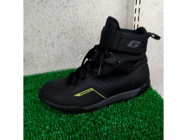 Gaerne G Rocket
Gore-Tex (black) riding shoes
Size 27.5cm