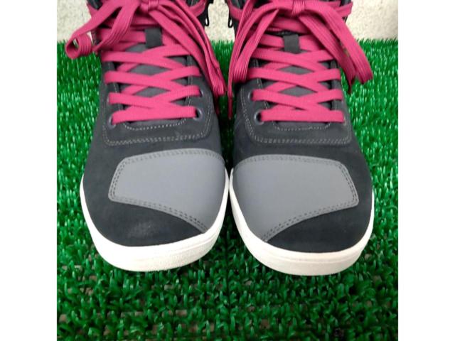 IRON
JIA'S Motorcycle Shoes
Men
Riding shoes
Size 39