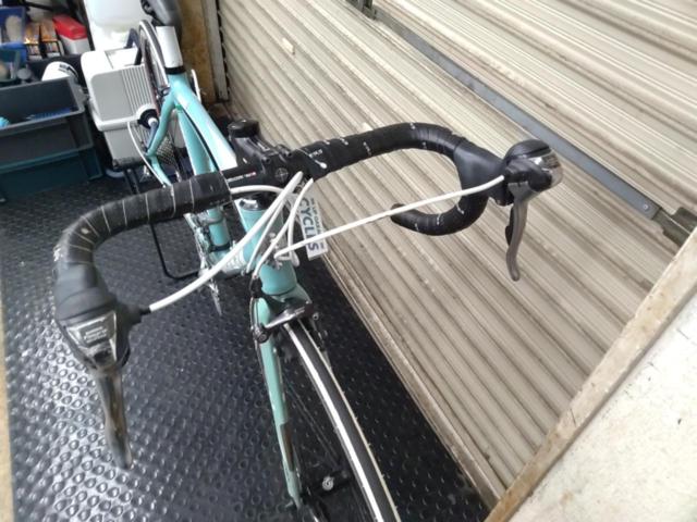 BIANCHI VIA NIRONE7 2×10段変速 700×25C アルミフレームロードバイク チェレステ