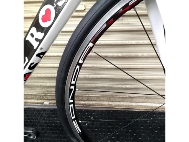 DE ROSA IDOL  スーパーレコード11S 組み 700×25C カーボンフレーム ロードバイク ブラック