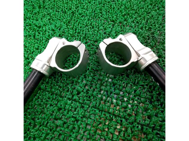 ACTIVEVARIOBAR
Separate handle
45Φ
Using CBR250RR/MC51
