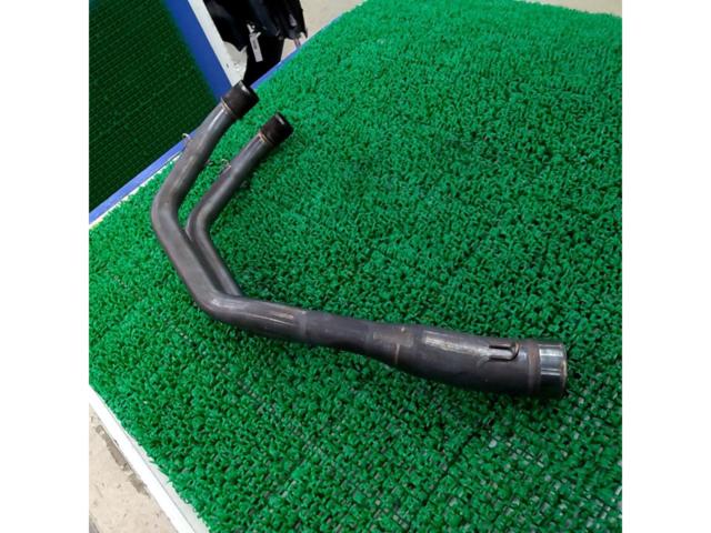 HRC
Exhaust pipe
Using CBR250RR/MC51