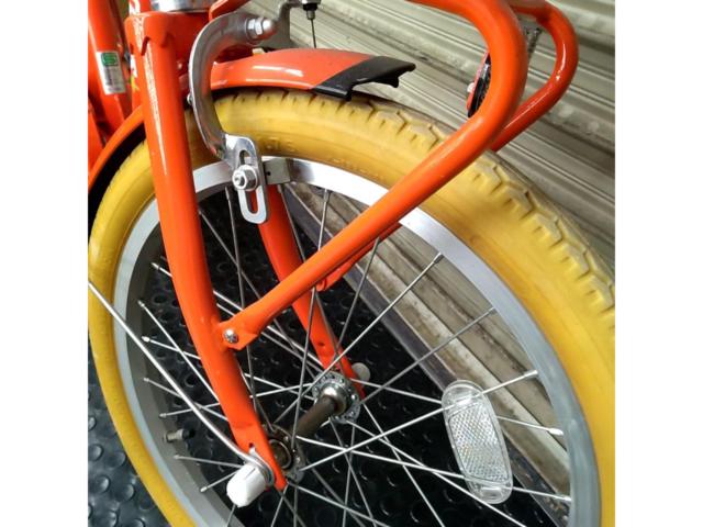 【メーカー不明】18インチ シングルギア キッズサイクル オレンジ