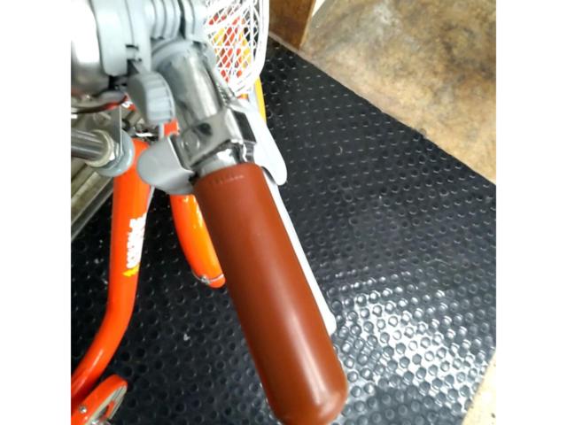 【メーカー不明】18インチ シングルギア キッズサイクル オレンジ