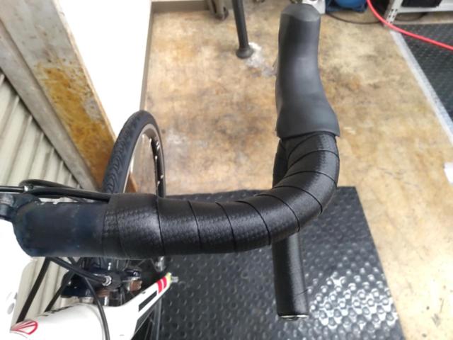 TREK MADONE 2.1 2015年モデル?? 700×25C 2×11段変速 アルミロードバイク ホワイト